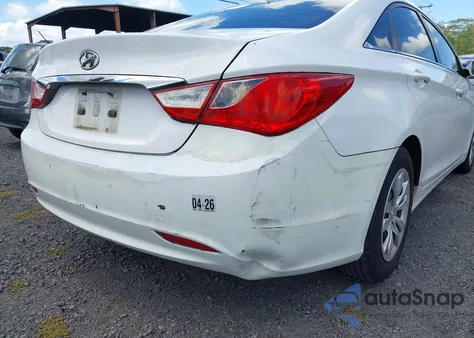 2012 Hyundai Sonata Gls z USA, uszkodzony, nr VIN 5NPEB4AC2CH326633